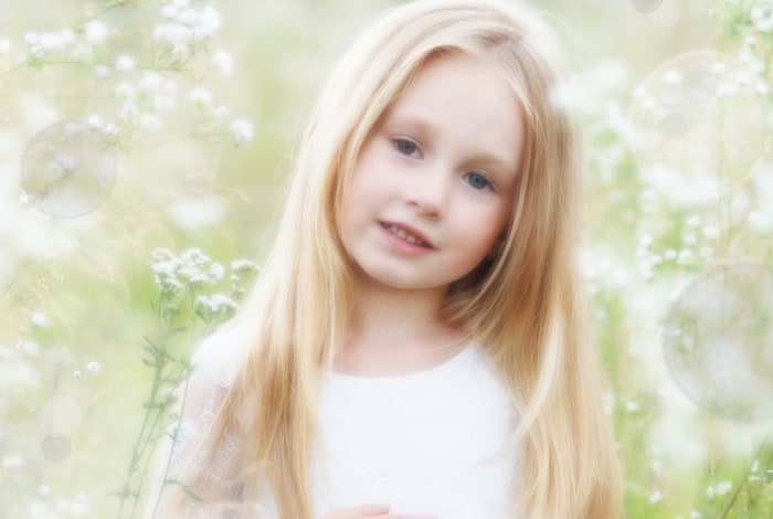 Dreamy haze overlay in Filmora.