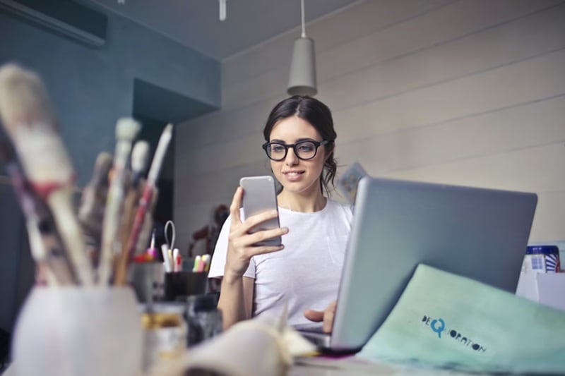 who should download picsart