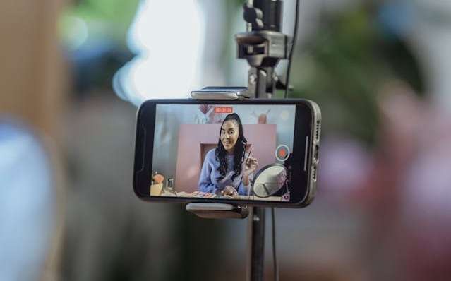 film the authentic moments
