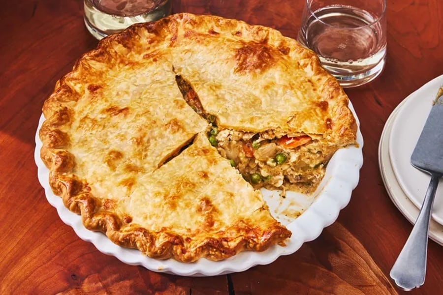turkey pot pie thanksgiving dinner idea