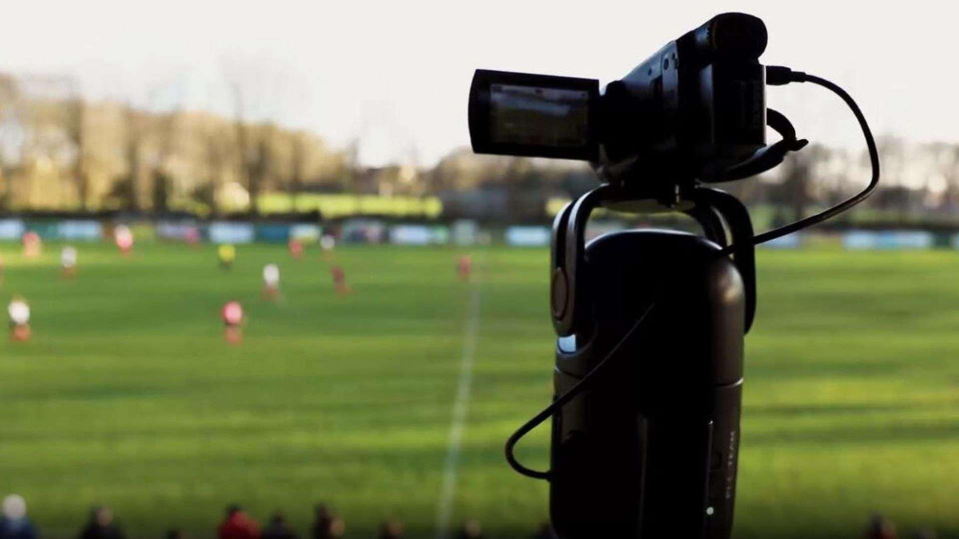 tracking camera for sports