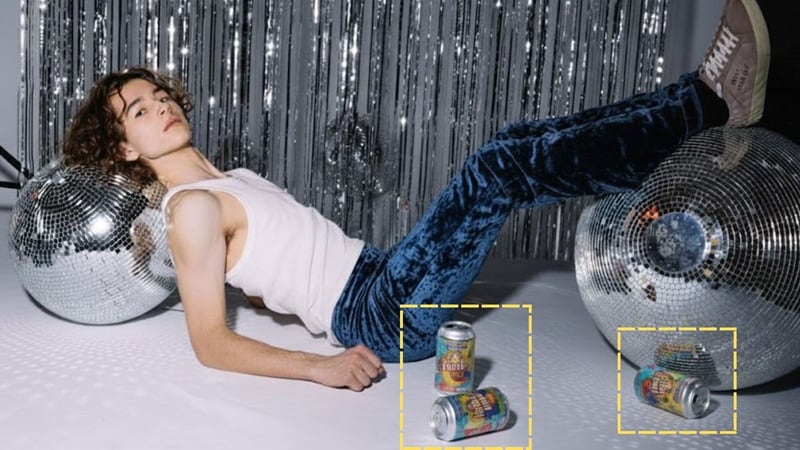 virtual product placement in mv