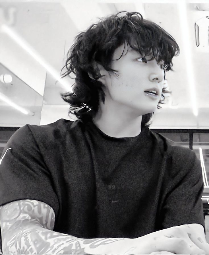 jungkook of bts wolf cut hair