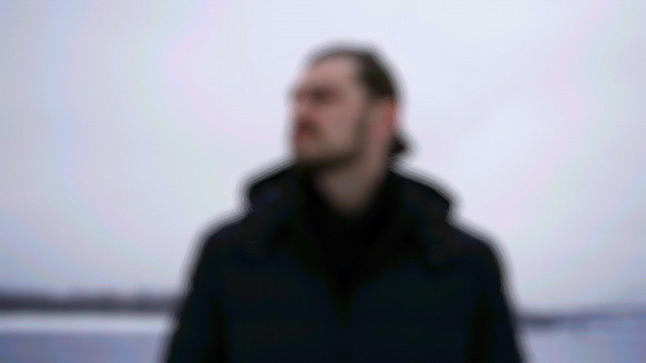 blur to clear effect example gif