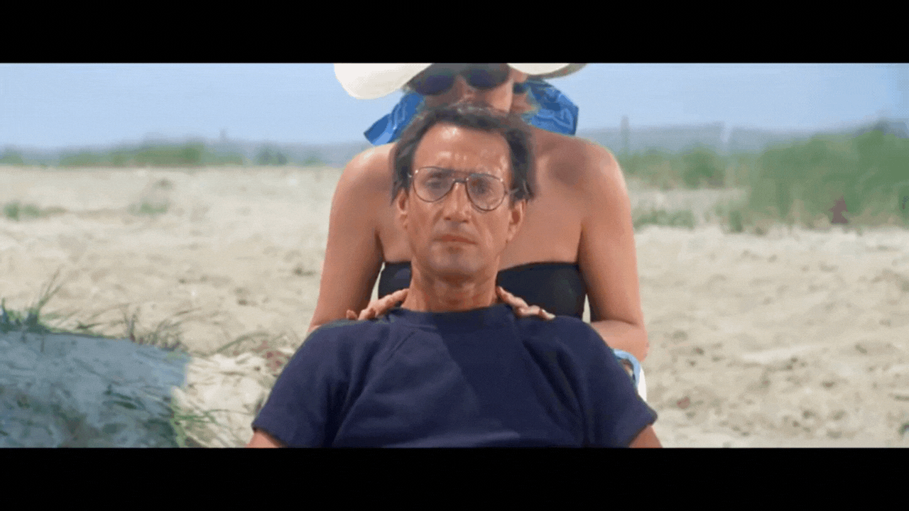dolly zoom example gif from jaws
