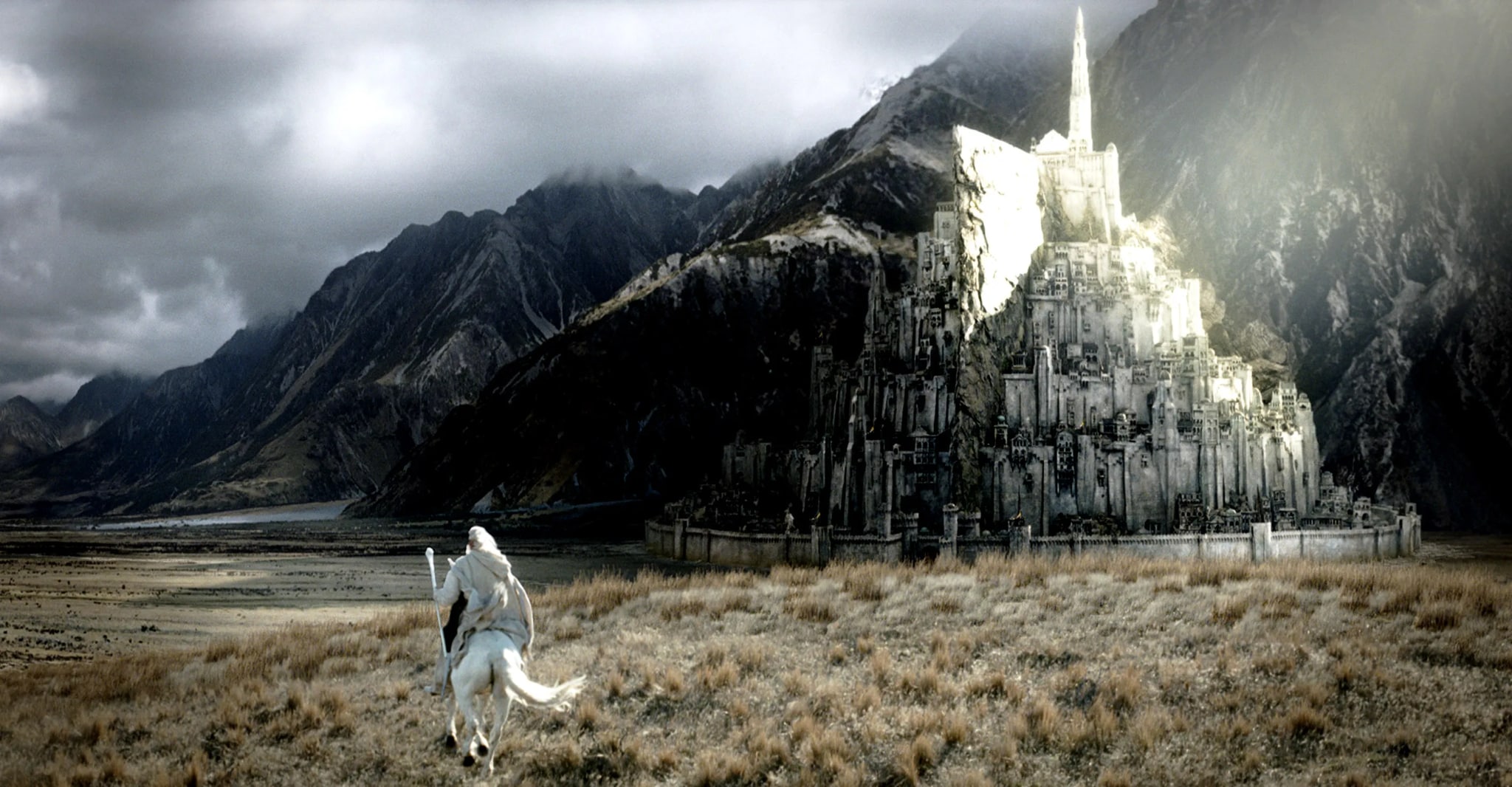 extreme long shot example from lotr