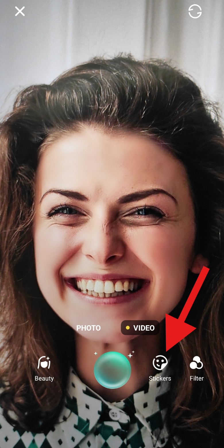 use camera sticker feature filmora mobile