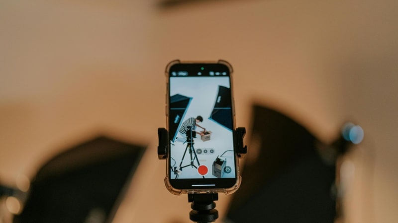 capture various angels during shooting