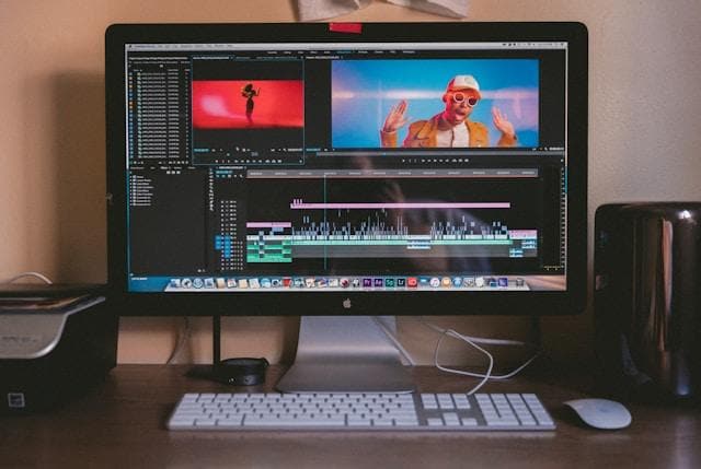 vegas pro vs premiere pro comparison