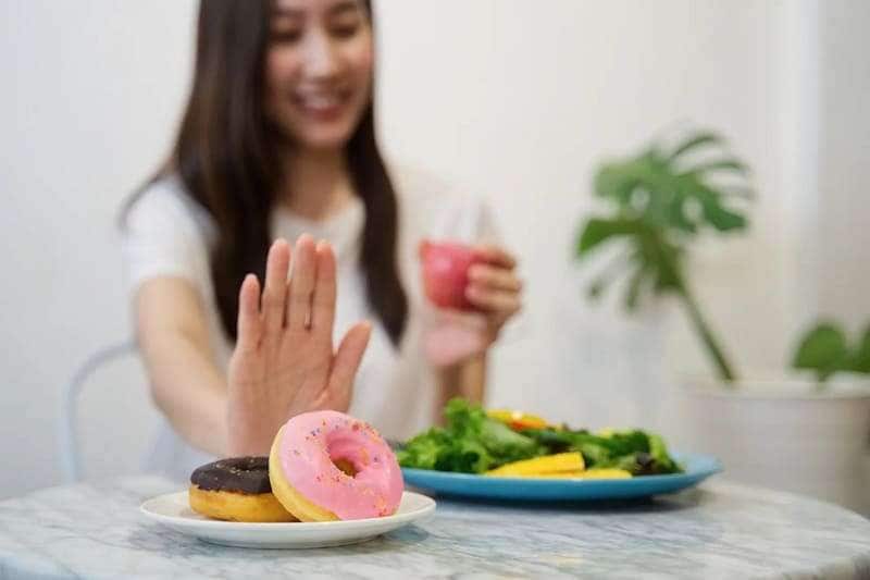 avoid accepting complimentary meal