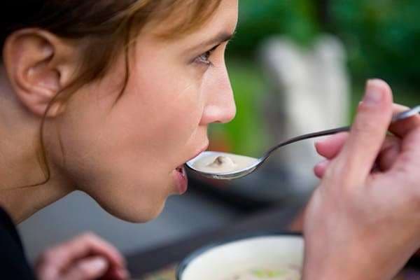 eat smaller bites