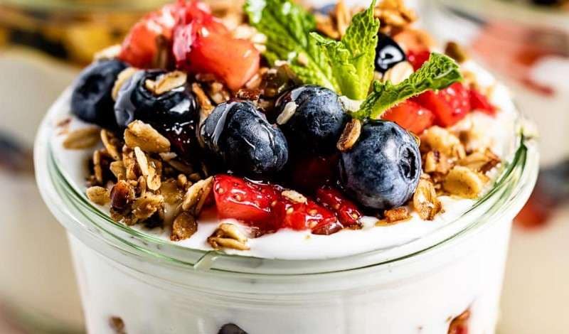 parfait with granola low cal take away