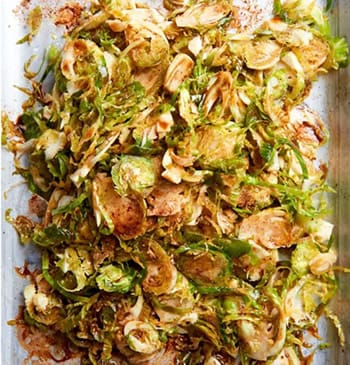 vegetarian thanksgiving side dish cinnamon-spiced brussels sprouts