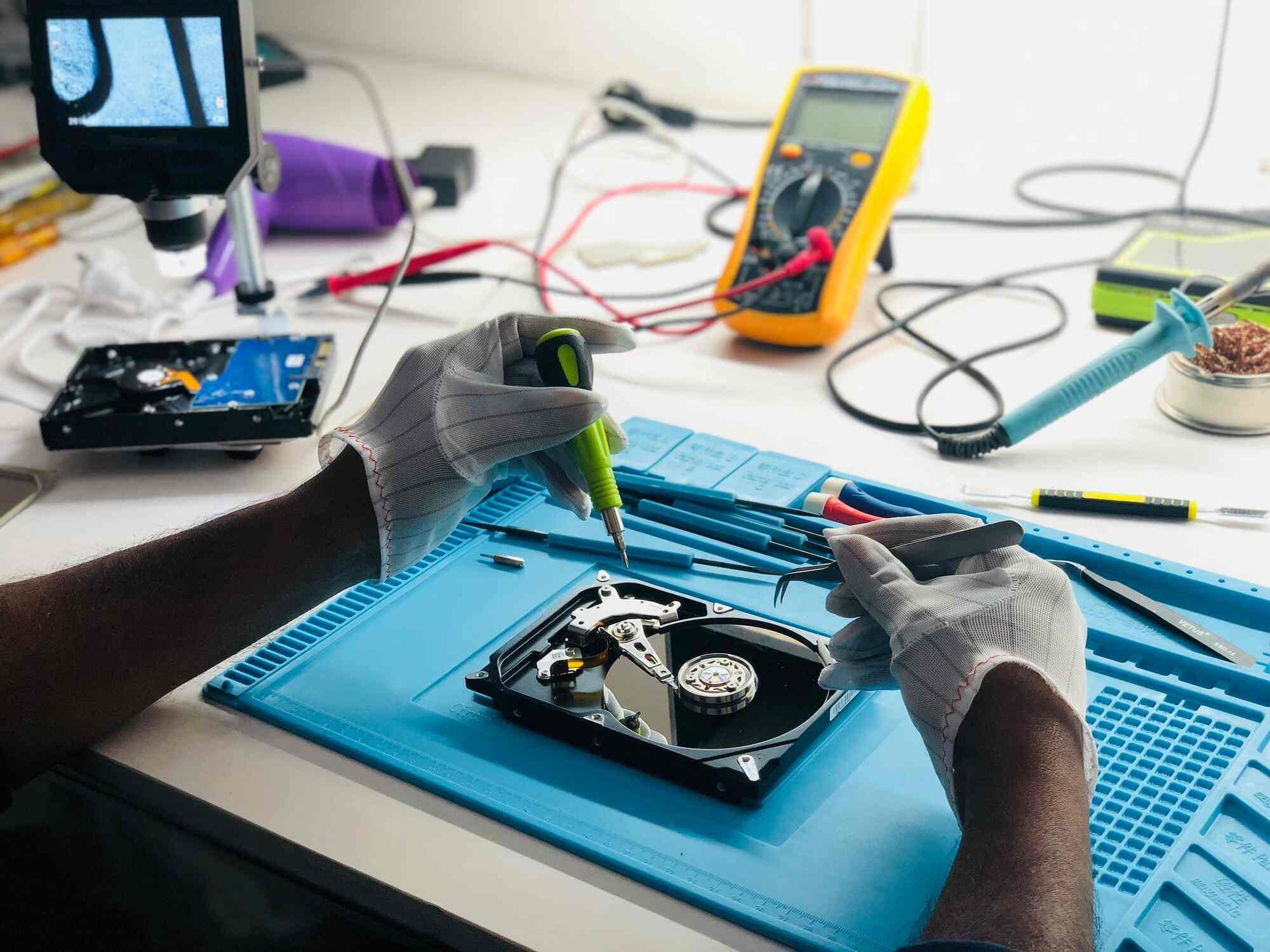 pcprompt data recovery technicians