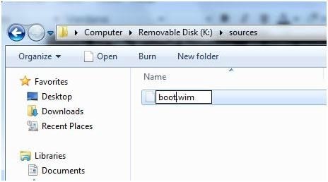 Umbenennen von Dateien zur Wiederherstellung von Windows 7 mit einem USB-Wiederherstellungslaufwerk
