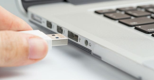 reconnect usb drive