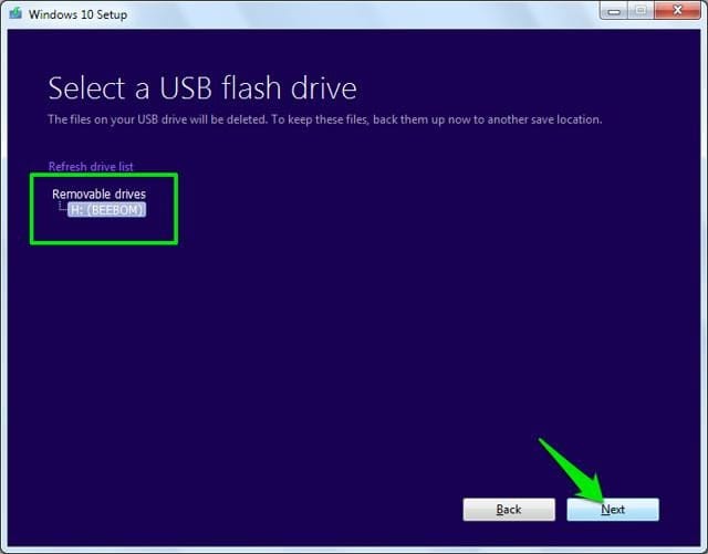 klik pada flash drive usb