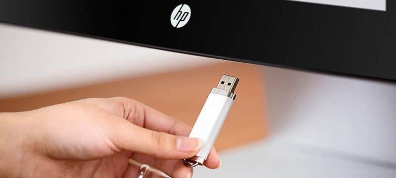 connect the usb flash drive
