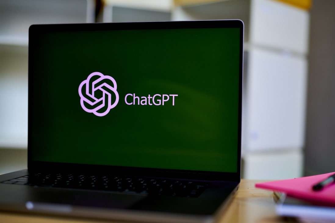 логотип chatgpt