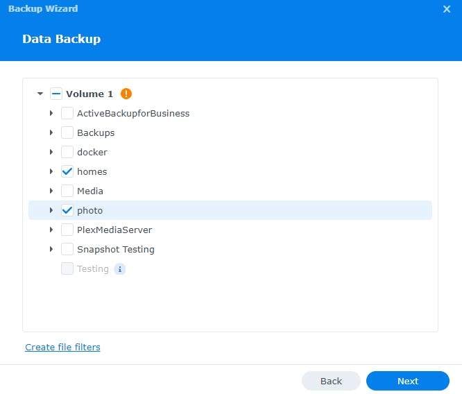 memilih data backup di hyper backup 