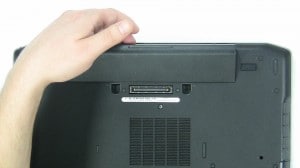 remove battery from dell laptop