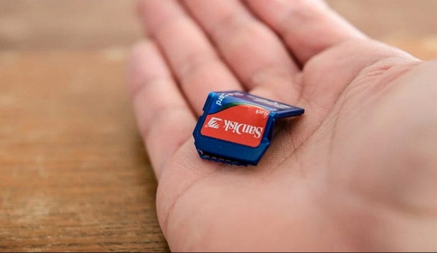 examine sd card for physical damage