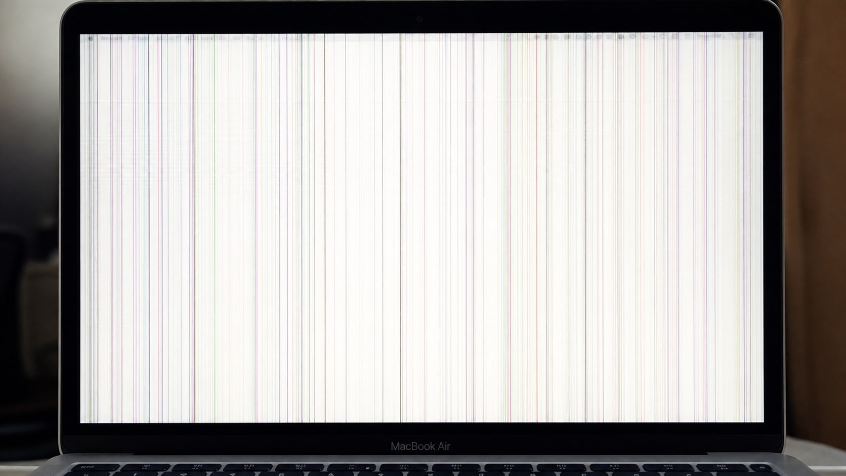 MacBook Air White Screen with Lines: Fix It and Recover Missing Files