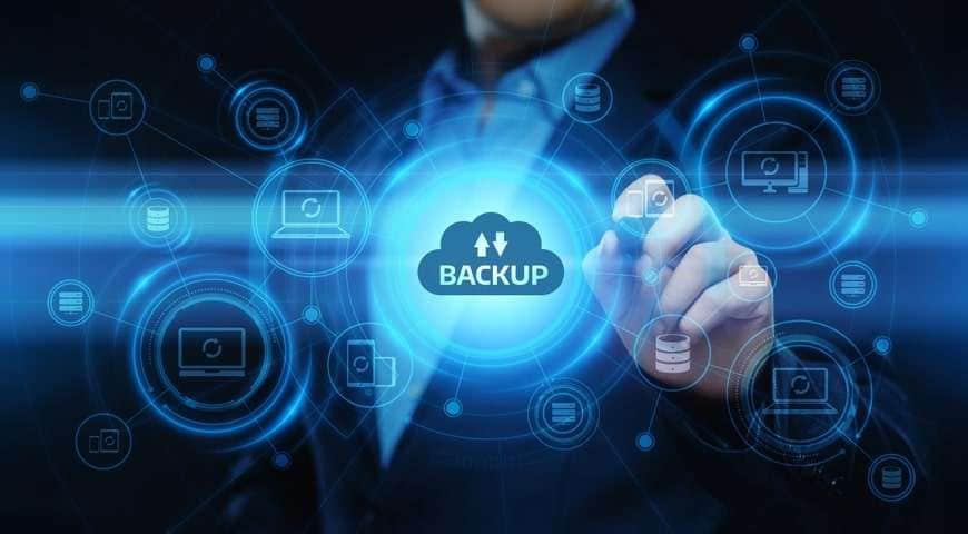 manual backup vs outlook automatic backup
