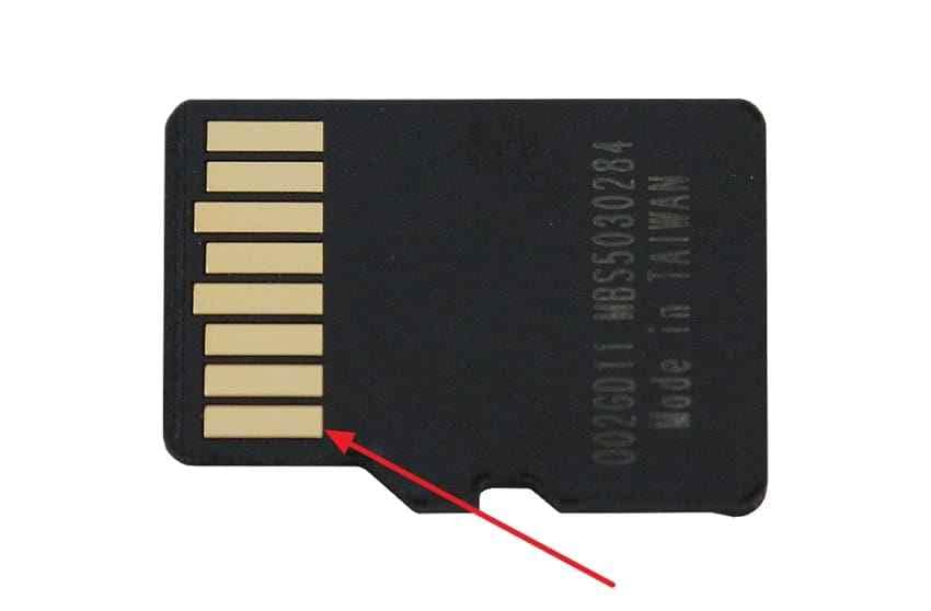 inspect microsd card gold contacts
