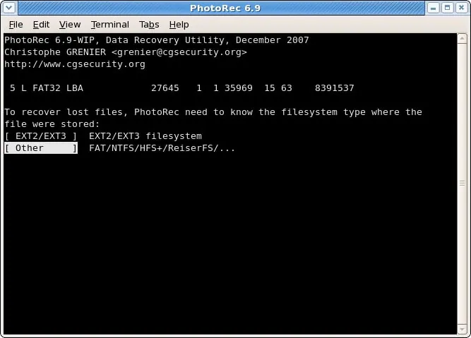 sélectionner les types de systèmes de fichiers dans photorec linux