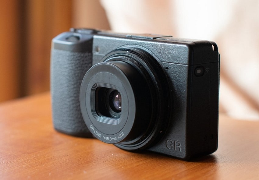 ricoh camera raw images