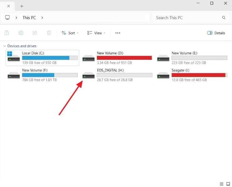 locate sd card in windows