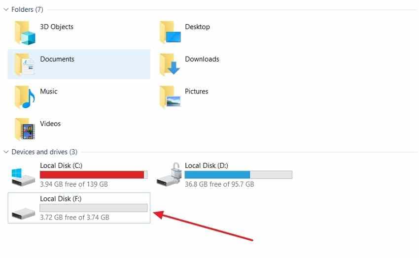 file explorer shows an empty formatted data volume