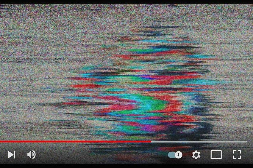 why youtube glitch issue occurs