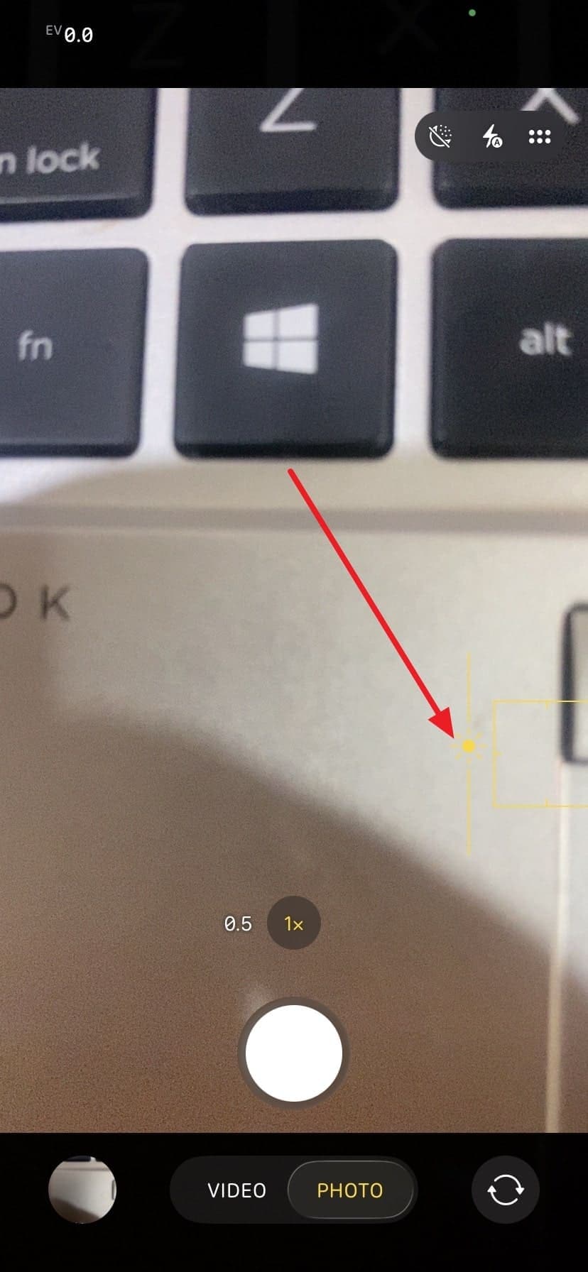 use sun icon to adjust exposure