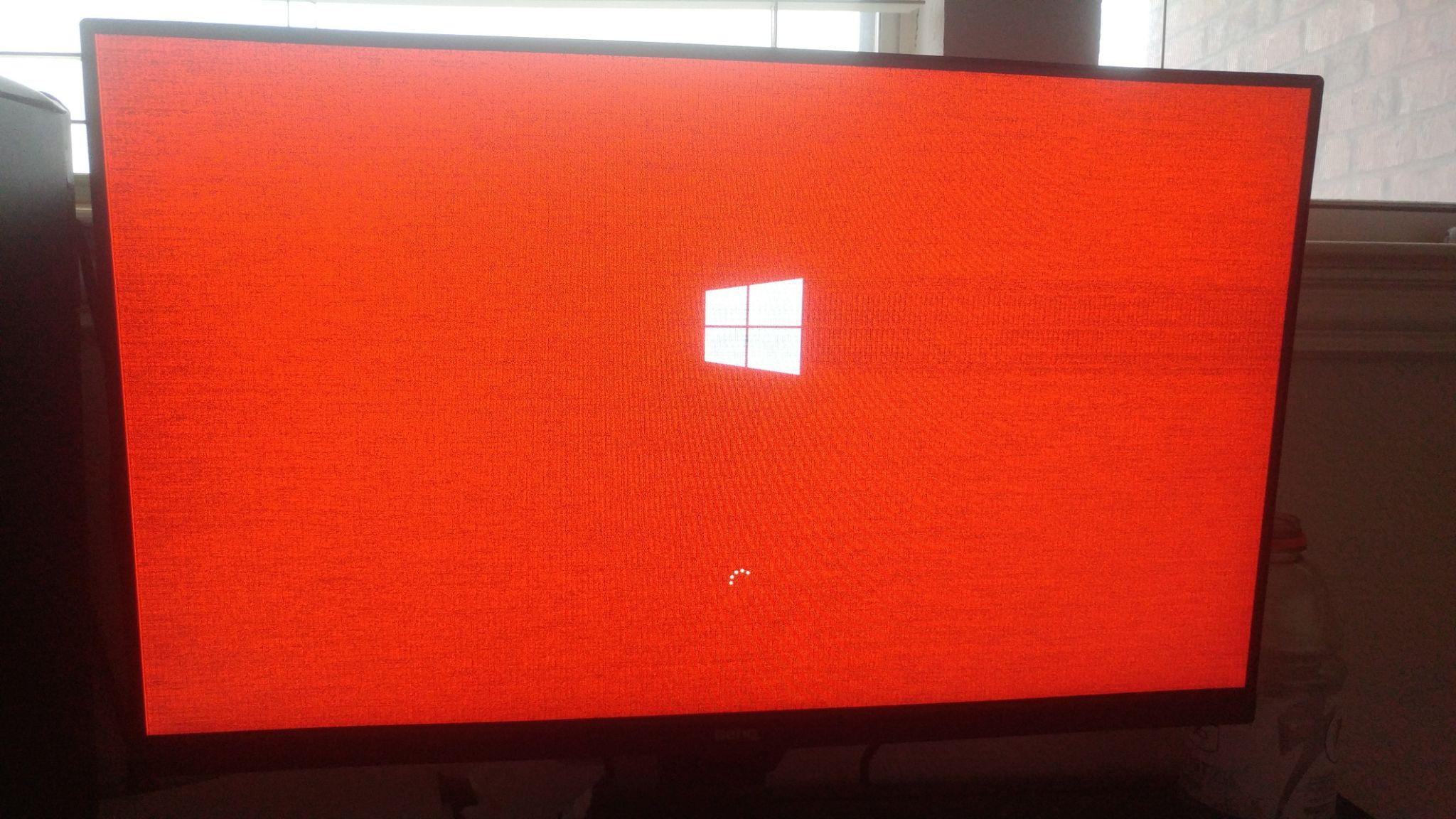 start up red screen