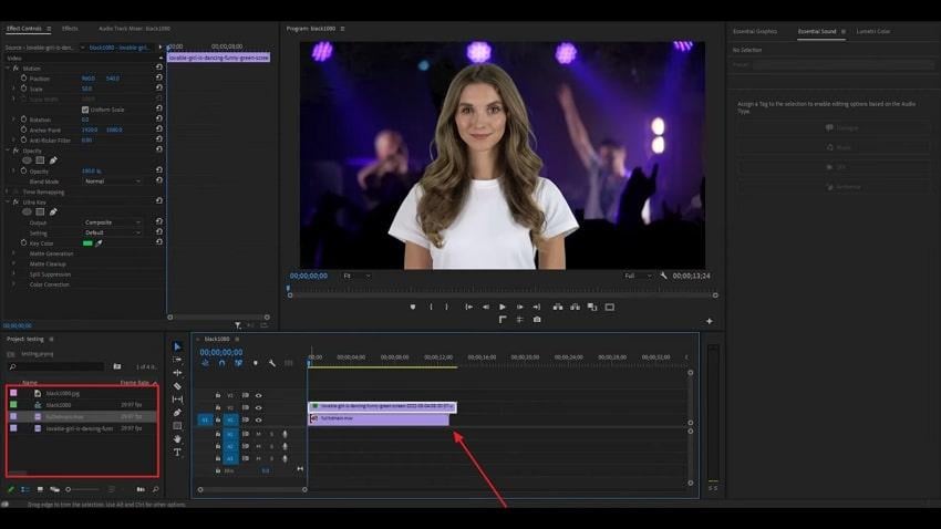 drag transparent background to timeline