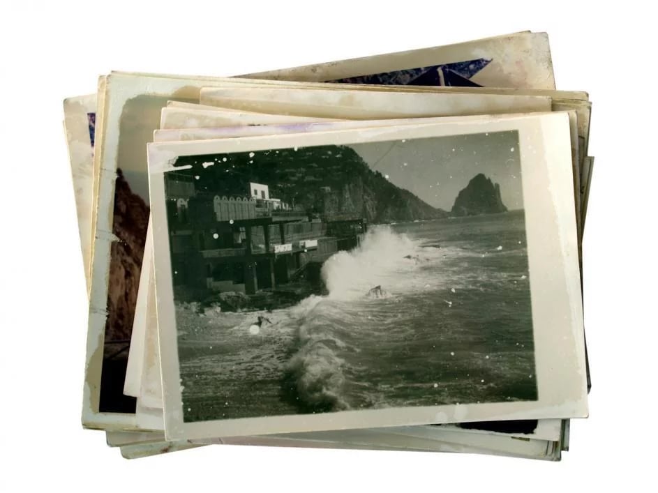 fotografías antiguas dañadas por el agua