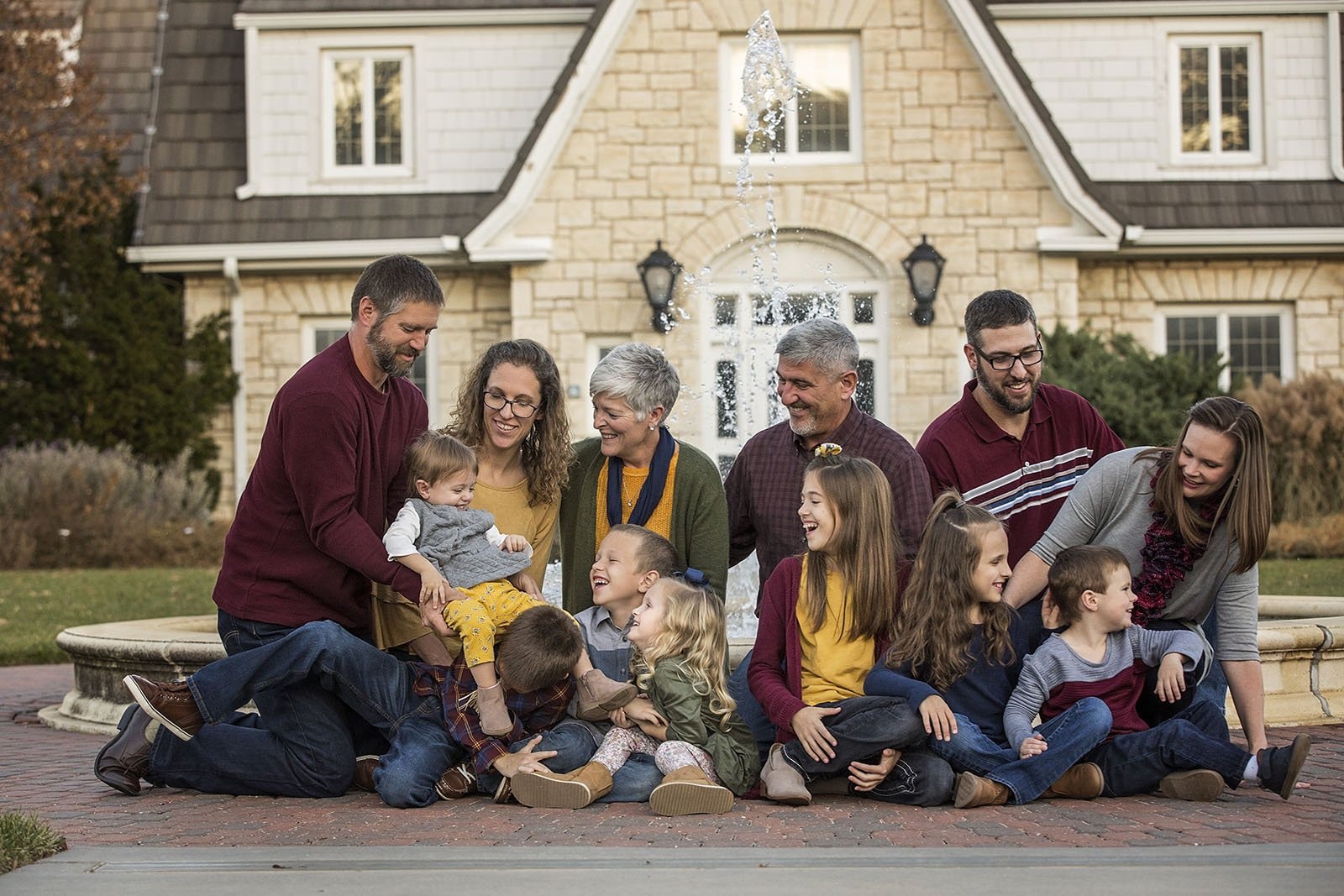 capture candid moments