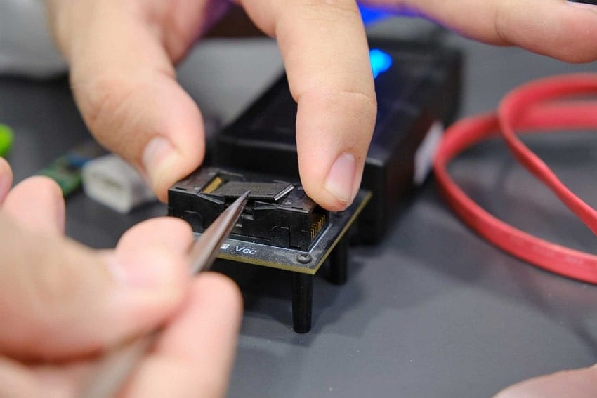 send flash drive for professional services