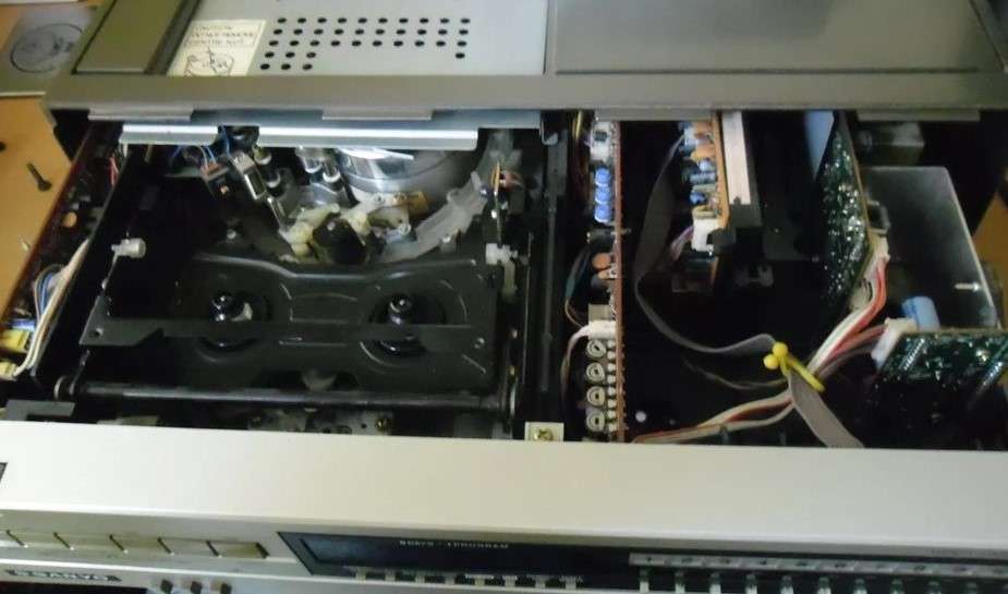 repair a vcr tape transfer