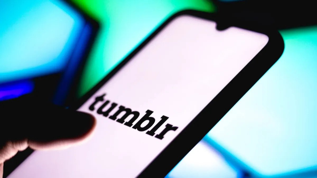 tumblr app on a smartphone