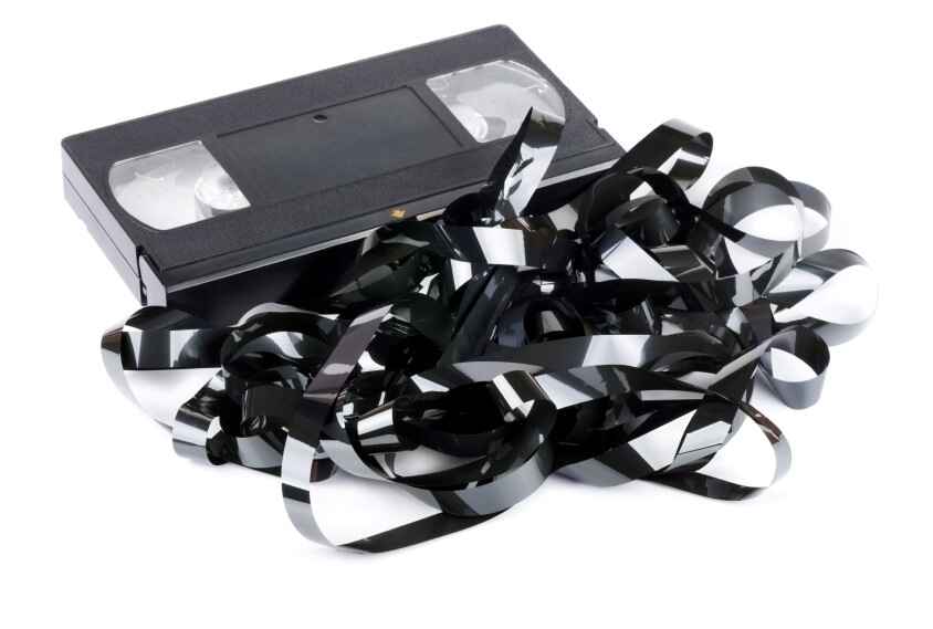 Cómo reparar una cinta de video VHS - Guía Completa paso a paso