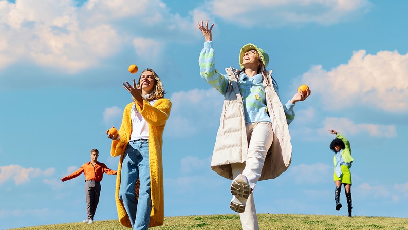 remove people from photos online free before