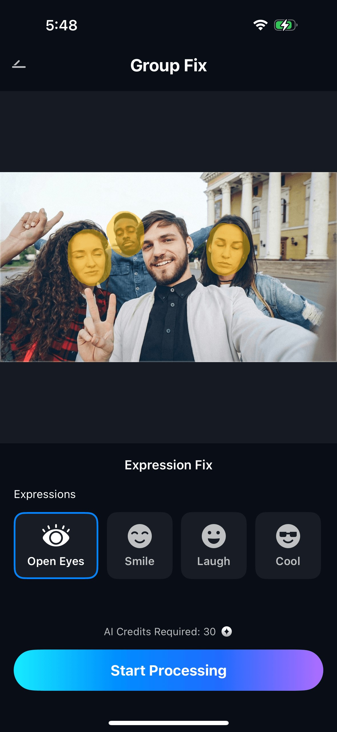 choose facial expression like smile or open eyes in group photo fix iOS
