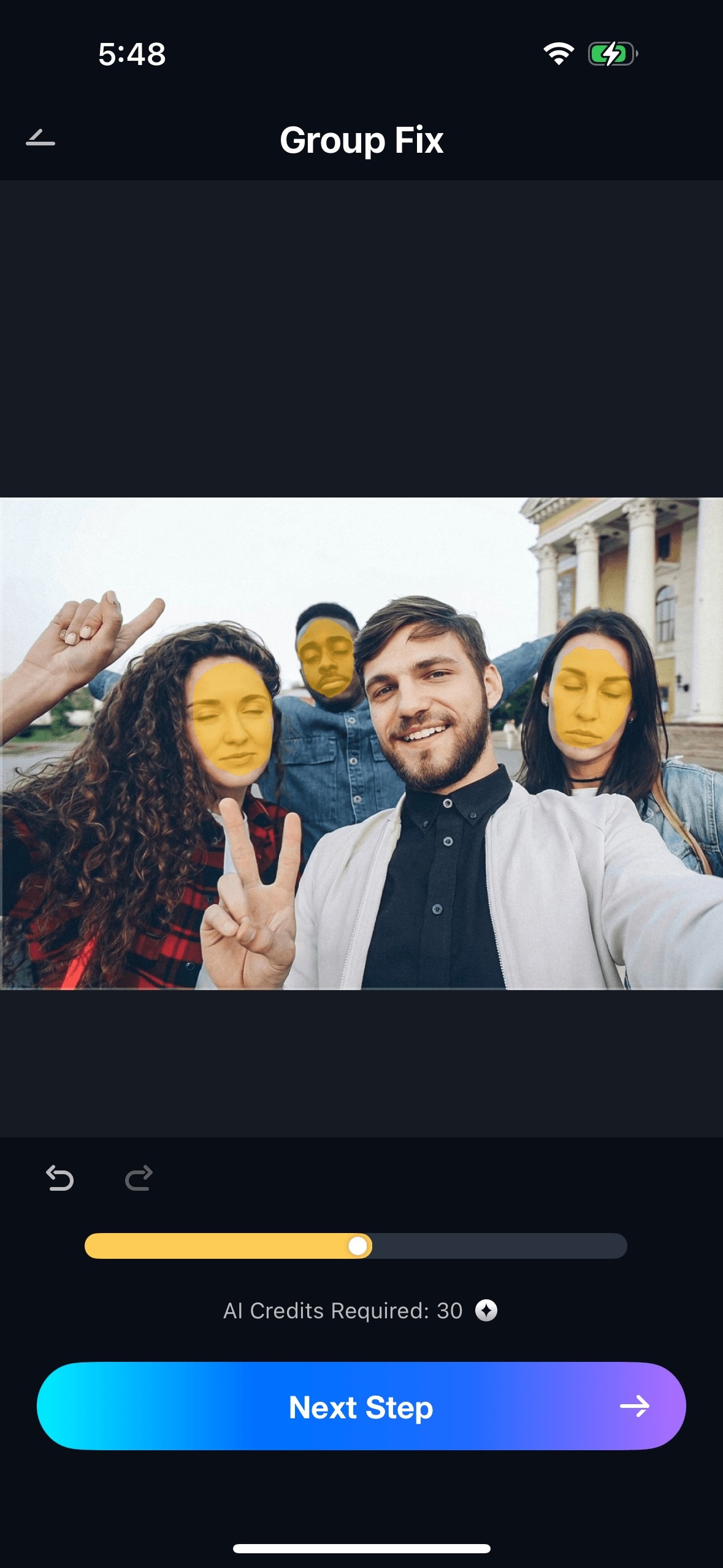 select person in group photo to fix expression on iOS