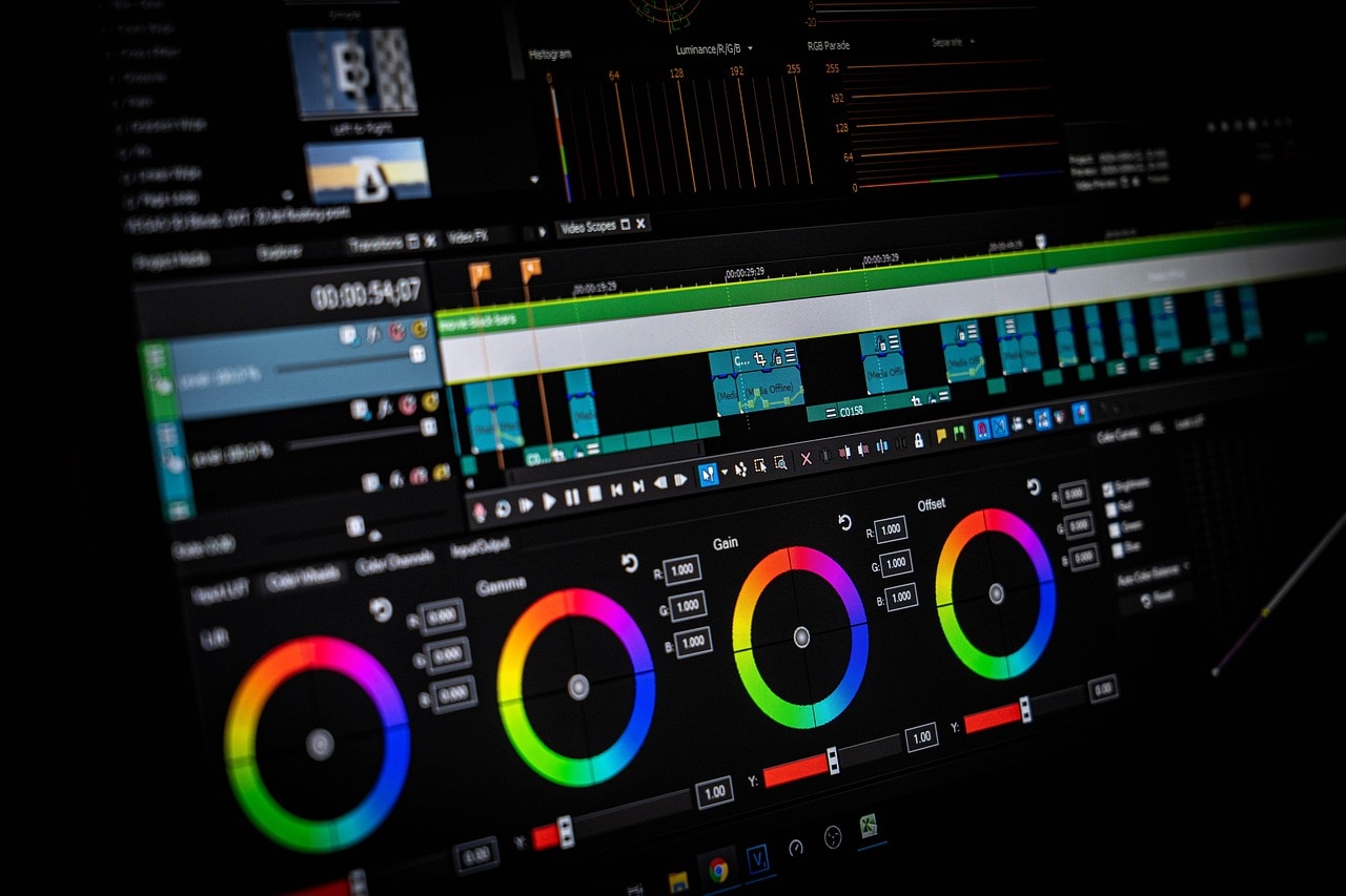 what is color correction software