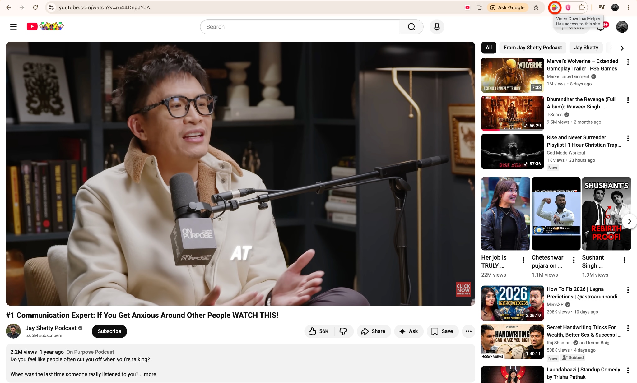 click the video downloadhelper icon