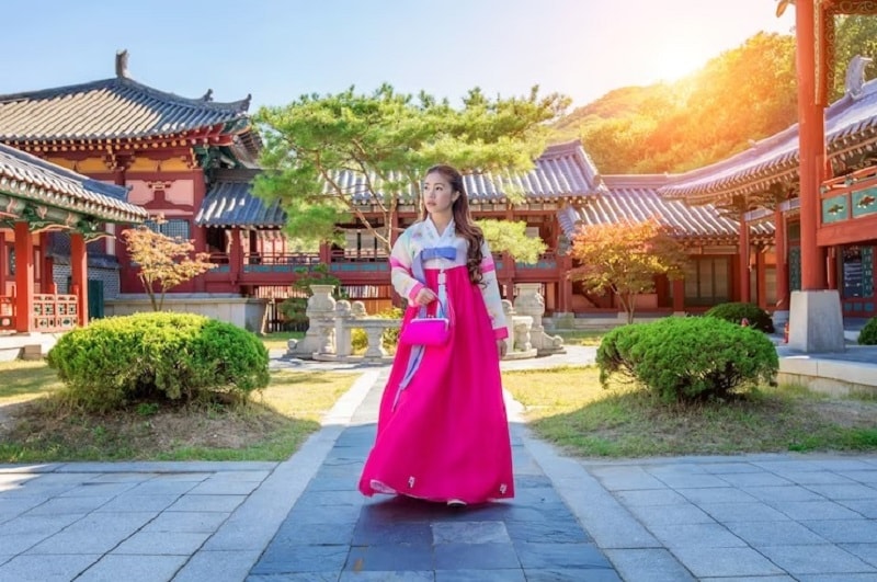 woman wearing traditional korean dress