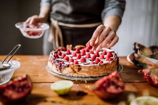 Masterful Techniques for Stunning Dessert Photography [Plus AI Tool  Included]